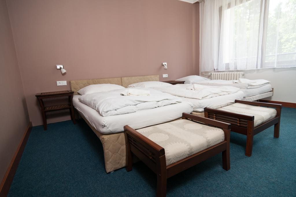 Hotel Radejov Knezdub Exteriér fotografie